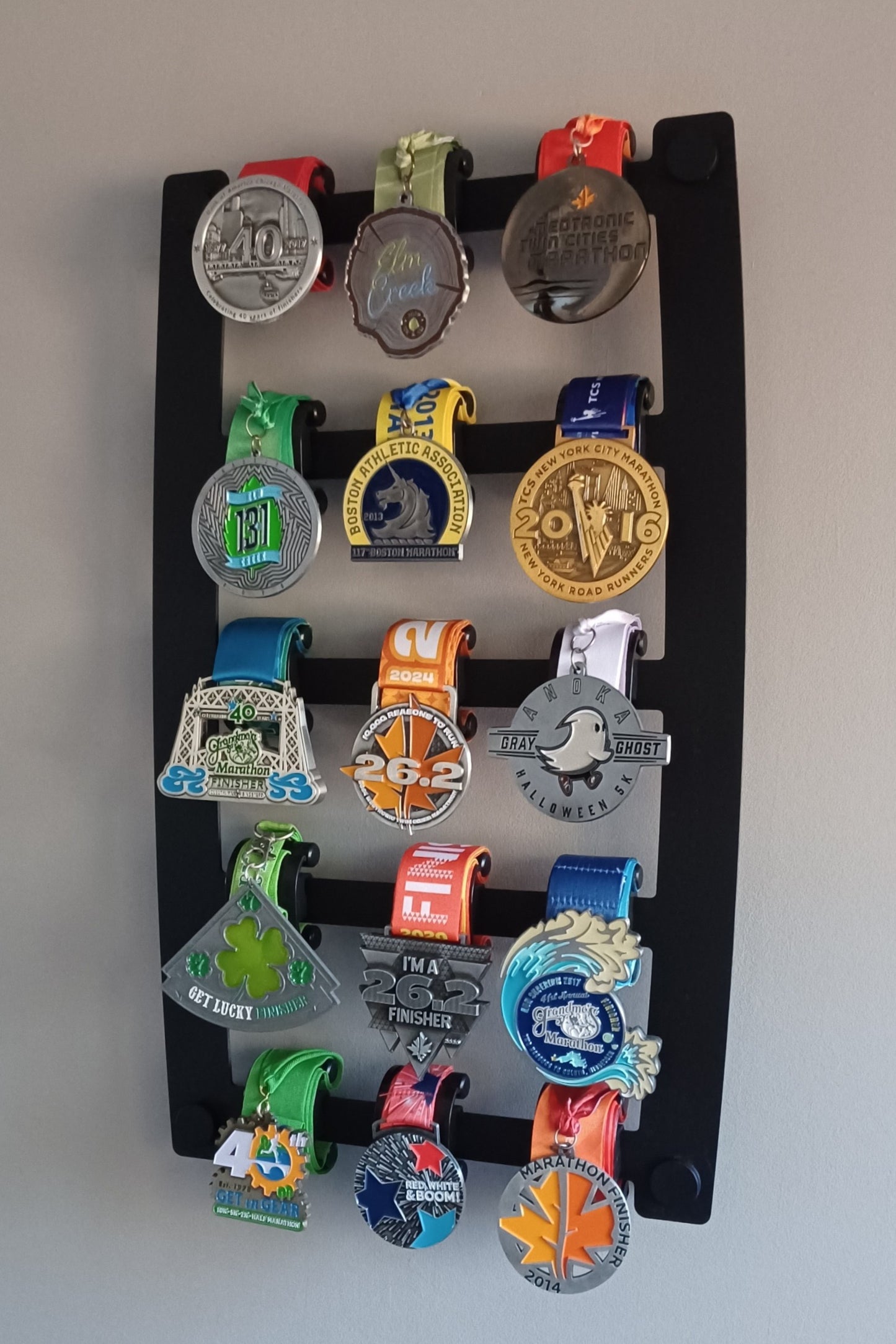 Medal Display: Wall-Mount, Black Matte, 15-Medal